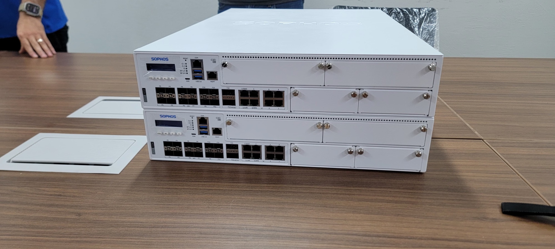 Cluster Sophos XGS 8500 instalado no data center do cliente